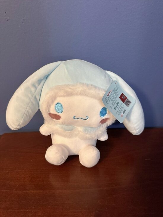 Sanrio Other - NWT AOGER MINISO Sanrio Hello Kitty Snowflake Series Cinnamoroll 8’ Inch HOOD